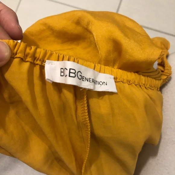 Mustard yellow puff shirt - Picture 3 of 3